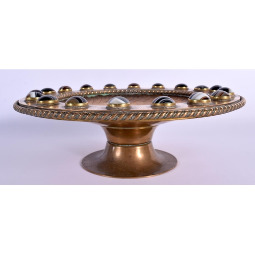 14 - A LOVELY LARGE 19TH CENTURY EUROPEAN AGATE MOUNTED BRONZE TAZZA decorated with foliage. 28 cm x 10 c... 