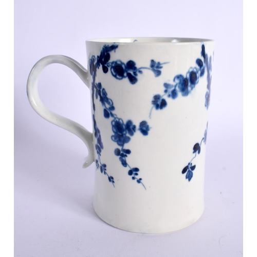 269 - 18TH CENTURY WORCESTER EARLY MUG OF SLIGHTLY WAISTED FORM PAINTED WITH THE PRUNUS ROOT PATTERN  WORK... 