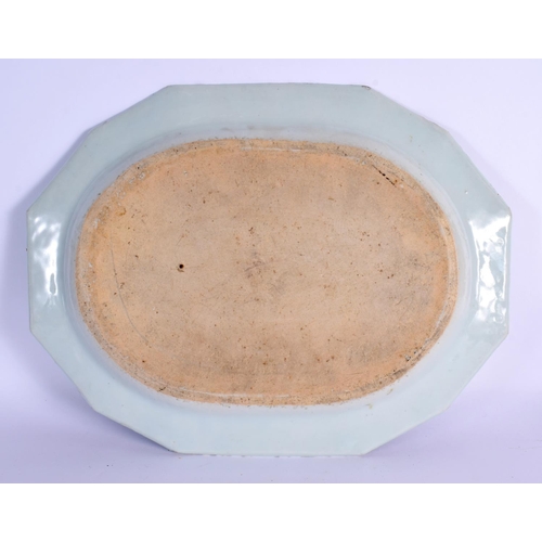 28 - A LARGE EARLY 18TH CENTURY CHINESE BLUE AND WHITE PORCELAIN DISH Yongzheng. 38 cm x 30 cm.