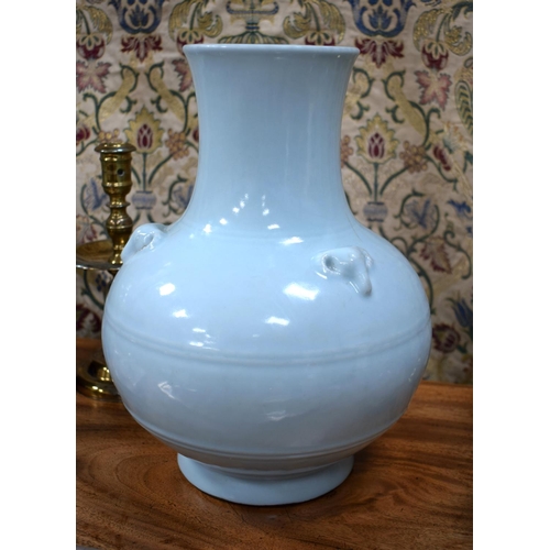 30 - A FINE AND EXTREMELY RARE CHINESE RU-TYPE 'THREE RAMS' BULBOUS VASE Yongzheng Mark and Probably of t... 