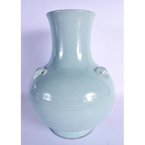 30 - A FINE AND EXTREMELY RARE CHINESE RU-TYPE 'THREE RAMS' BULBOUS VASE Yongzheng Mark and Probably of t... 