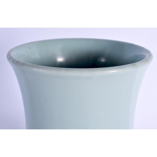 30 - A FINE AND EXTREMELY RARE CHINESE RU-TYPE 'THREE RAMS' BULBOUS VASE Yongzheng Mark and Probably of t... 