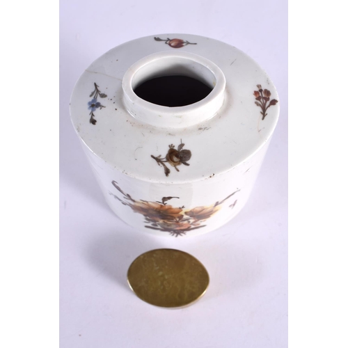 392 - AN 18TH CENTURY GERMAN FURSTENBERG PORCELAIN TEA CADDY AND COVER Meissen style. 11 cm x 7.5 cm.