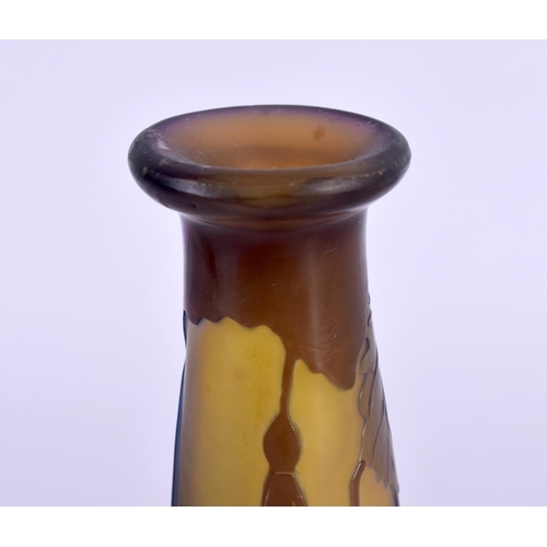 400 - A SMALL FRENCH GALLE CAMEO GLASS VASE decorated with foliage. 14 cm high.