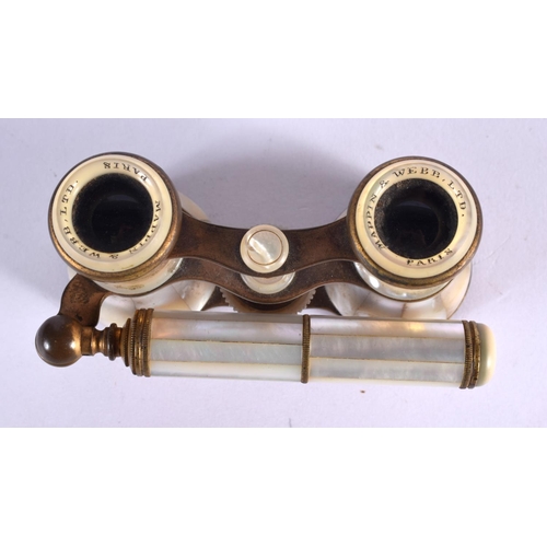 417 - A PAIR OF ANTIQUE MAPPIN & WEBB OPERA GLASSES with extending handle. 24 cm wide with handle extended... 