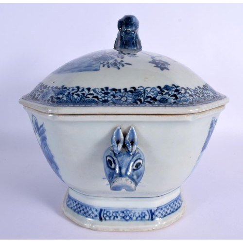 55 - A GOOD LARGE 18TH CENTURY CHINESE BLUE AND WHITE EXPORT TUREEN AND COVER with matching stand. 38 cm ... 