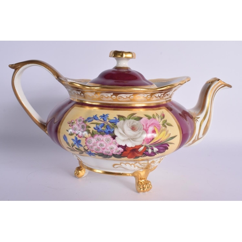 108 - A LOVELY EXTENSIVE EARLY 19TH CENTURY FLIGHT BARR AND BARR TEA SERVICE C1810 painted with flowers on... 