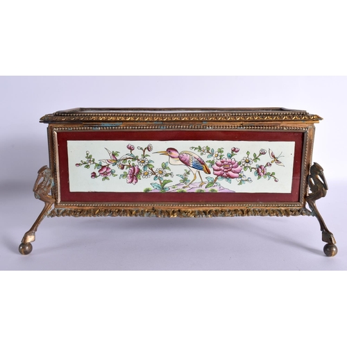 122 - A LARGE 19TH CENTURY FRENCH PAINTED SAMSONS OF PARIS PORCELAIN CASKET depicting birds in landscapes.... 