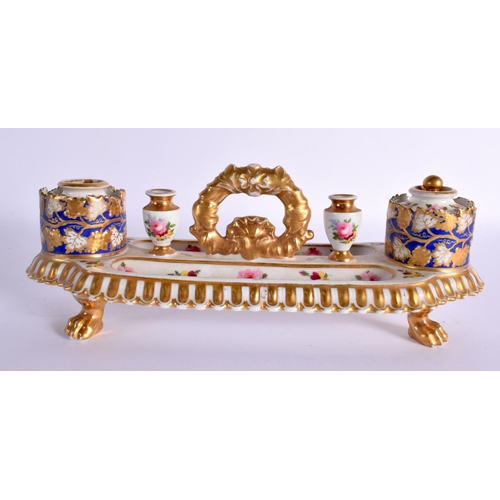 175 - 19th century Chamberlain Worcester inkstand painted with roses and heatsease, script mark. 26cm Long... 