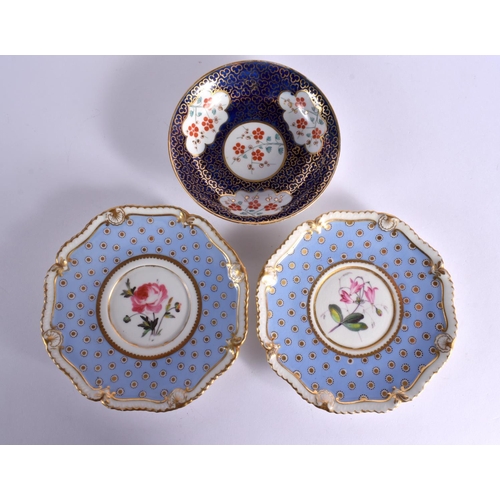 180 - Early 19th century Chamberlains Worcester two cups and saucers, one painted with the border inside a... 