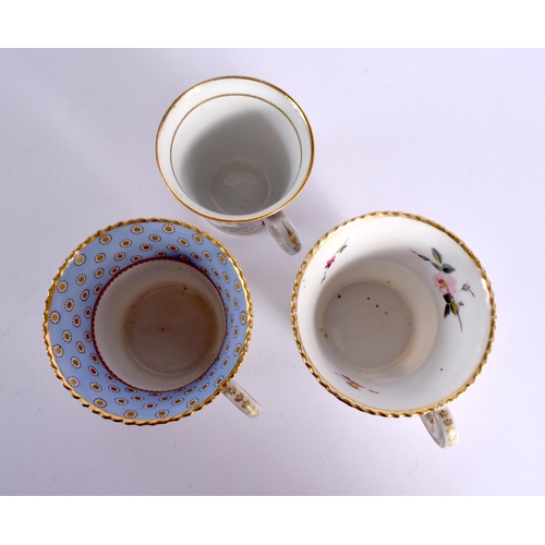 180 - Early 19th century Chamberlains Worcester two cups and saucers, one painted with the border inside a... 