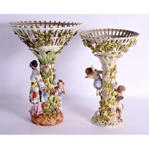 252 - TWO LARGE 19TH CENTURY GERMAN PORCELAIN COMPORTS. 39 cm x 17 cm. (2)