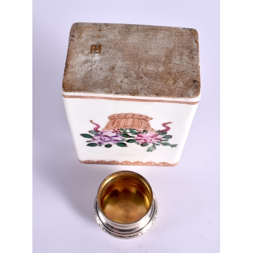 86 - AN ANTIQUE FRENCH SAMSONS OF PARIS SCENT BOTTLE AND COVER with silver mounts. 13 cm x 6.5 cm.