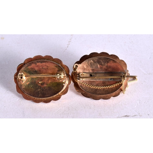 1254 - TWO VICTORIAN HIGH CARAT ANTIQUE GOLD AND CORAL BROOCHES.  3cm x 2.5cm, total weight 11g (2)