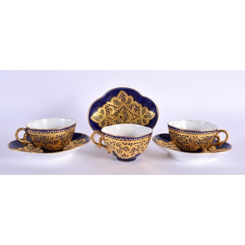 113 - 19th century a superb Venetian porcelain set of three quatre lobed cups and saucers finely gilded li... 