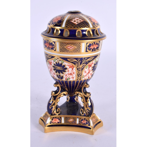 119 - Royal Crown Derby pot pourri vase and cover painted with pattern 1128, date mark for  1908. 12.5cm H... 