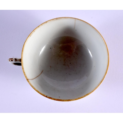 13 - A VERY RARE 18TH CENTURY CHINESE EXPORT FAMILLE ROSE TEACUP painted in London, possibly at the Giles... 