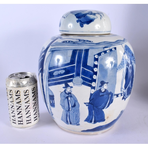 250 - A FINE LARGE 17TH/18TH CENTURY CHINESE BLUE AND WHITE GINGER JAR AND COVER Kangxi, painted with figu... 