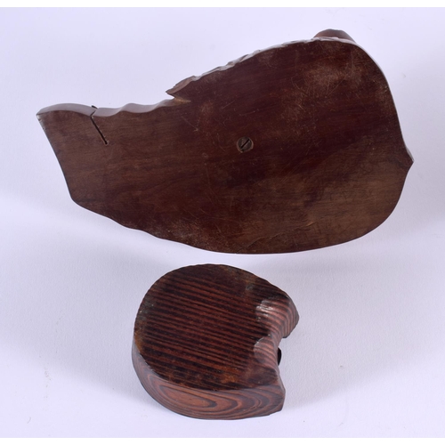 307 - AN EARLY 20TH CENTURY SRI LANKAN CEYLON HARDWOOD DESK STAND together with a horse shoe ashtray. Larg... 