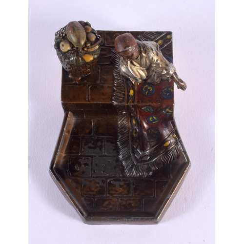 381 - AN EARLY 20TH CENTURY AUSTRIAN COLD PAINTED SPELTER ASHTRAY with matchbox holder. 10 cm x 5 cm.