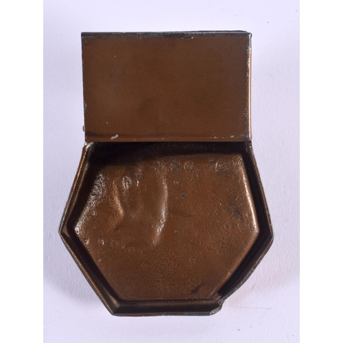 381 - AN EARLY 20TH CENTURY AUSTRIAN COLD PAINTED SPELTER ASHTRAY with matchbox holder. 10 cm x 5 cm.