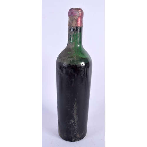 390 - A BOTTLE OF CHATEAU SMITH HAUT LAFITTE 1942 RED WINE. 31 cm high.