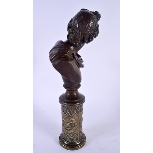 396 - A FINE 19TH CENTURY EUROPEAN GRAND TOUR BUST OF A MALE modelled upon a fine quality column, decorate... 