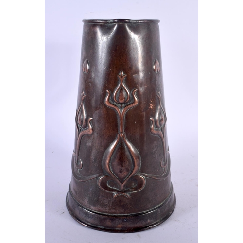 417 - AN ART NOUVEAU JOSEPH SANKEY & SON COPPER JUG. 23.5 cm high.