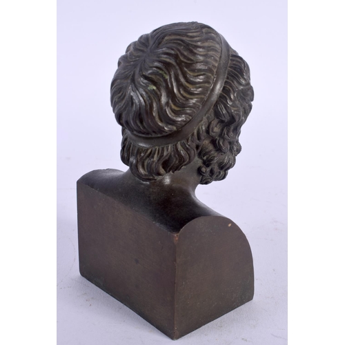 419 - A 19TH CENTURY ITALIAN GRAND TOUR BUST OF HOMER. 12 cm x 6 cm.