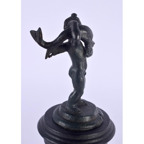 423 - A 19TH CENTURY ITALIAN BRONZE FIGURE OF A BOY AND FISH After the Antiquity. 18 cm high.