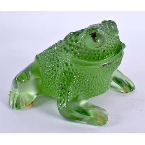 54 - A FRENCH LALIQUE GLASS TOAD. 10 cm wide.