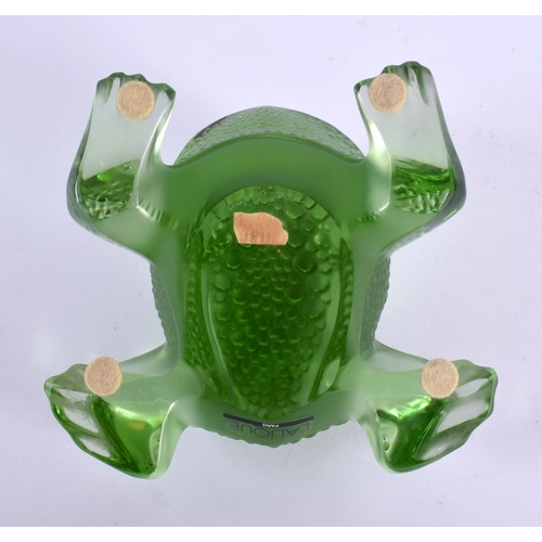 54 - A FRENCH LALIQUE GLASS TOAD. 10 cm wide.