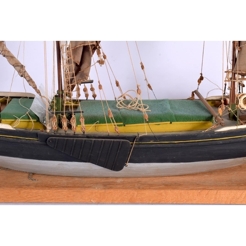 700 - A FELLOWS AND CO GREAT YARMOUTH SCRATCH BUILT BOAT modelled as a Thames Sailing Barge Will Everard (... 