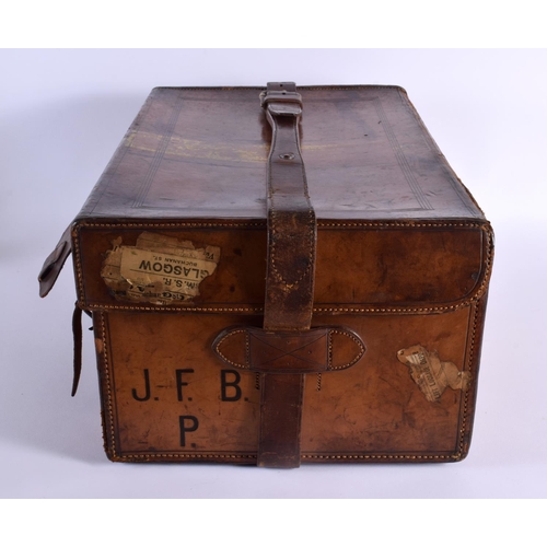 705E - A LOVELY ANTIQUE HARDY BROTHERS LEATHER CASED FISHING REEL CARRYING CASE. 48 cm x 32 cm x 24 cm.