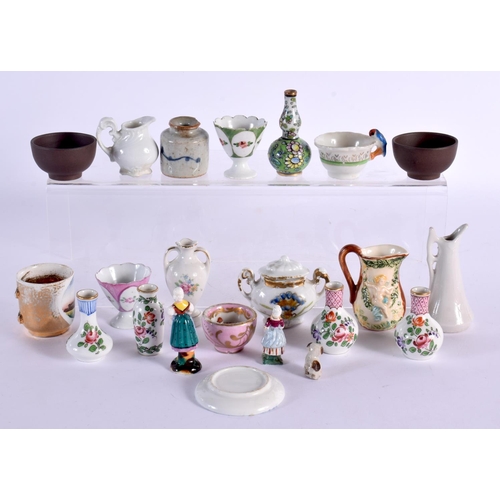 88 - ASSORTED VINTAGE PORCELAIN including a Kangxi miniature vase, yixing wares etc. (qty)