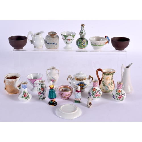 88 - ASSORTED VINTAGE PORCELAIN including a Kangxi miniature vase, yixing wares etc. (qty)