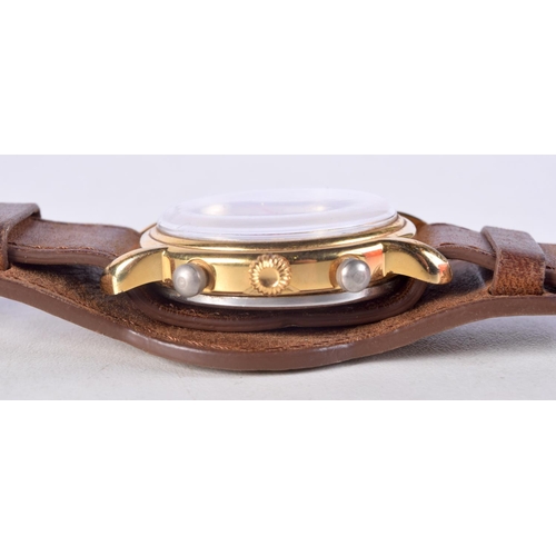 1021 - A GRUEN WRISTWATCH. 4 cm wide inc winder.