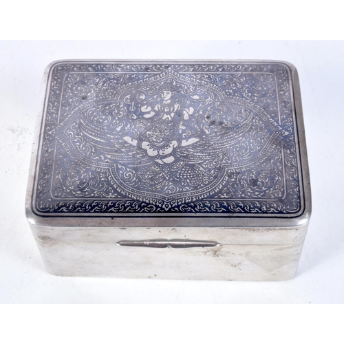 1079 - AN ANTIQUE SILVER NIELLO BOX. 319 grams. 10.5 cm x 8.25 cm.