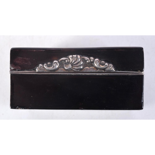 1092 - AN ANTIQUE SILVER MOUNTED TORTOISESHELL BOX. 7 cm x 5.5 cm.