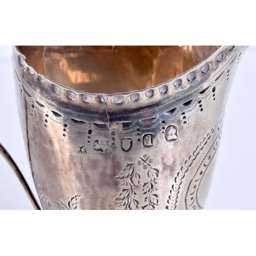 1182 - A GEORGE III SILVER JUG. London 1786. 76 grams. 14.5 cm x 11 cm.