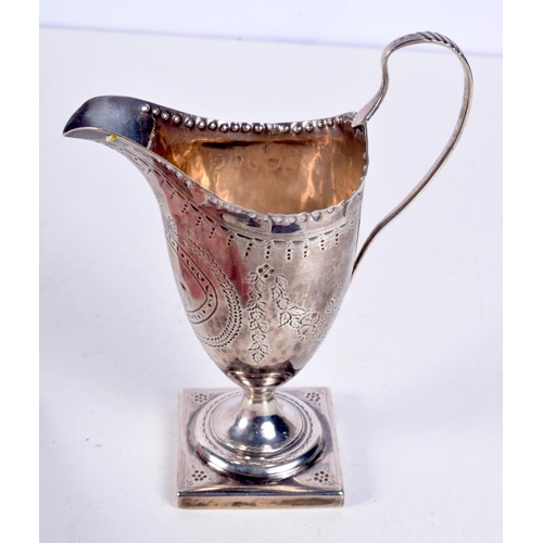 1182 - A GEORGE III SILVER JUG. London 1786. 76 grams. 14.5 cm x 11 cm.