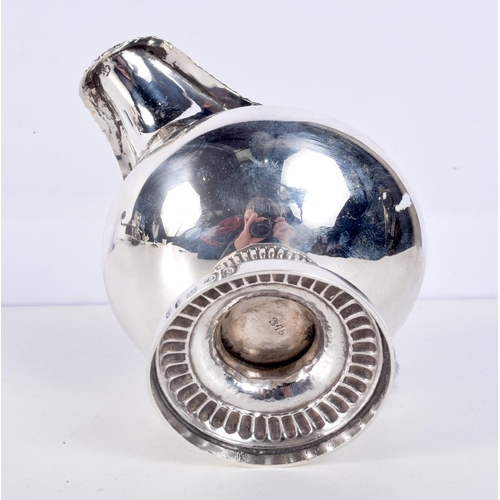 1183 - A VICTORIAN SCOTTISH SILVER CREAM JUG. Glasgow 1887. 247 grams. 16 cm x 11 cm.