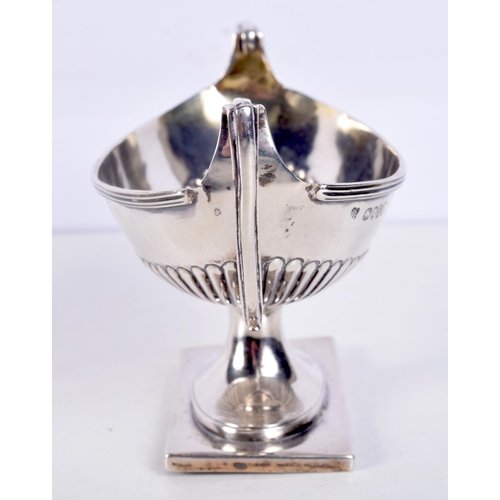 1185 - A VICTORIAN TWIN HANDLED SILVER SUGAR DISH. 113 grams. London 1880. 15 cm x 9 cm.