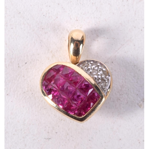 1241 - A 14CT GOLD RUBY AND DIAMOND HEART PENDANT. 2.4 grams. 1.5 cm x 1.25 cm.