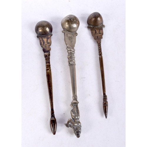 1304 - THREE 19TH CENTURY MIDDLE EASTERN ALLOY SPOONS. 15.5 cm x 2.5 cm. (3)