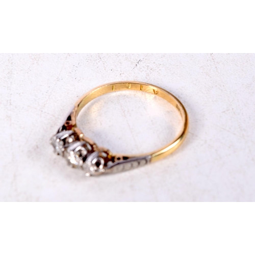 1350 - AN 18CT GOLD AND PLATINUM DIAMOND RING. 1.8 grams. N.