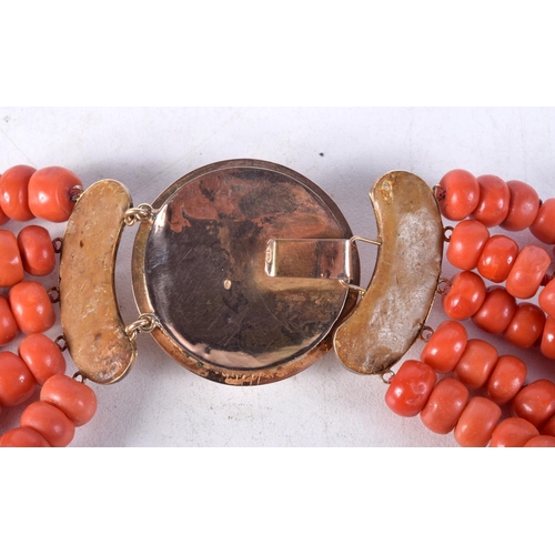 1422D - AN 18CT GOLD AND CORAL NECKLACE. 312 grams. 43 cm long.