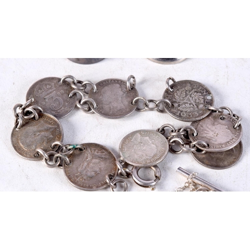 1429 - ASSORTED SILVER including a thimble. 50 grams. (qty)