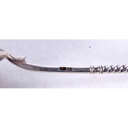 1435A - AN ANTIQUE RUSSIAN SILVER CAVIAR SPOON. 64 grams. 18.5 cm x 6 cm.