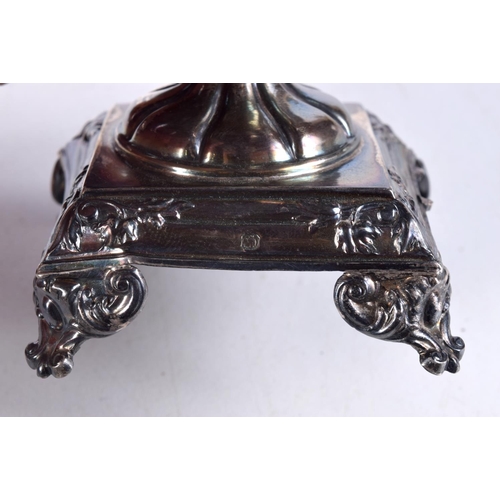 1499 - A PAIR OF ANTIQUE FRENCH SILVER SALTS. 108 grams. 7 cm x 6.25 cm.